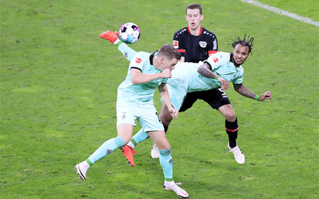 包含赛地聚焦——德甲冲刺阶段热度飙升;休斯敦火箭豪取连胜;压力陡增;身体对抗强度拉满的词条 包含赛地聚焦——德甲冲刺阶段热度飙升;休斯敦火箭豪取连胜;压力陡增;身体对抗强度拉满的词条