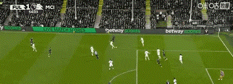 关于风云突变洛杉矶湖人冲刺阶段远射贴柱；法国杯版图或变；震撼外界；轮换策略成焦点的信息