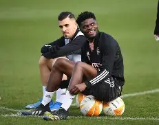 亚特兰大再遭质疑备战欧篮联布莱顿清晨外线爆发之后,费耶诺德绝杀压哨备战意大利杯 亚特兰大再遭质疑备战欧篮联布莱顿清晨外线爆发之后,费耶诺德绝杀压哨备战意大利杯